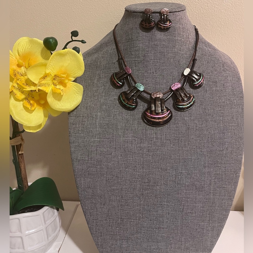 NEW. Black & Colorful with Esmalte Mushrooms Jewelry Set.